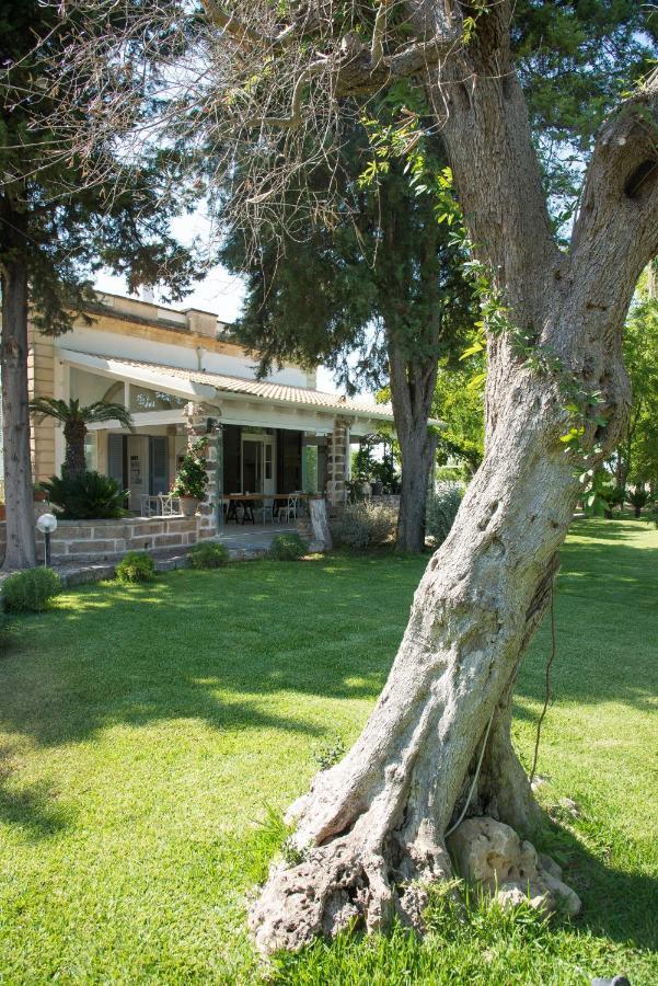 Dimora Del Duca, Masseria B&B Di Charme 蒙泰罗尼迪莱切 外观 照片