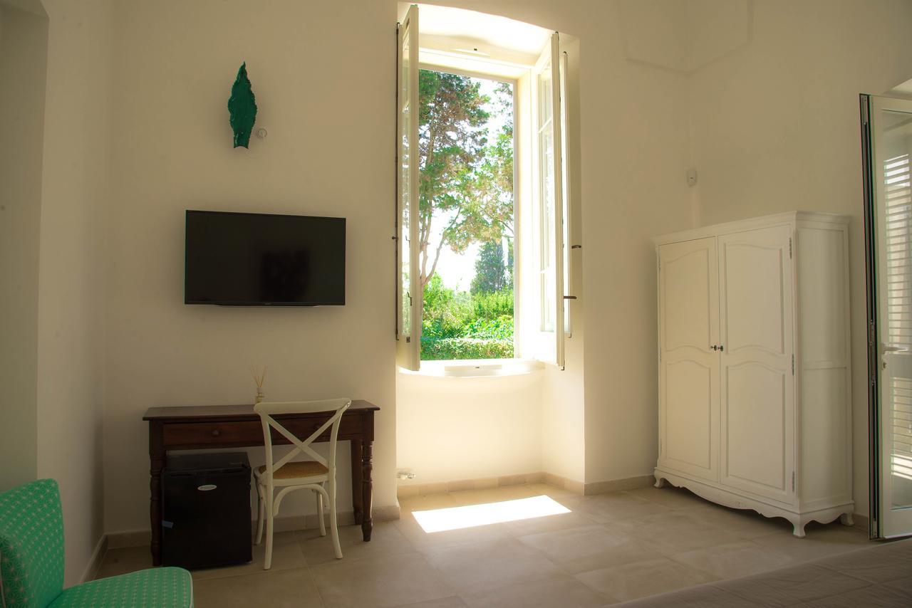 Dimora Del Duca, Masseria B&B Di Charme 蒙泰罗尼迪莱切 外观 照片