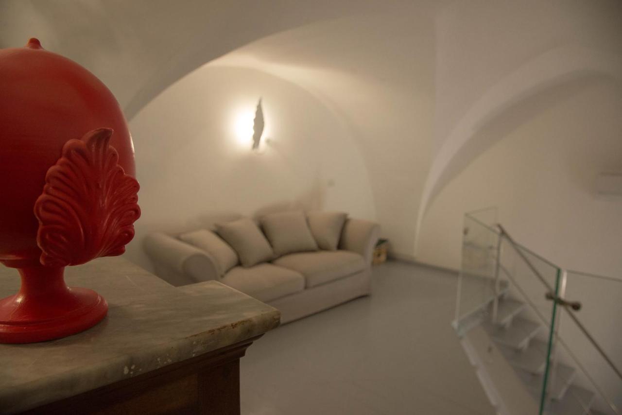 Dimora Del Duca, Masseria B&B Di Charme 蒙泰罗尼迪莱切 外观 照片
